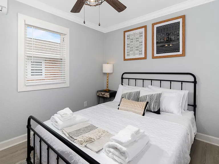 1367 E Ocean View Ave (Seashack) — Photo 13
