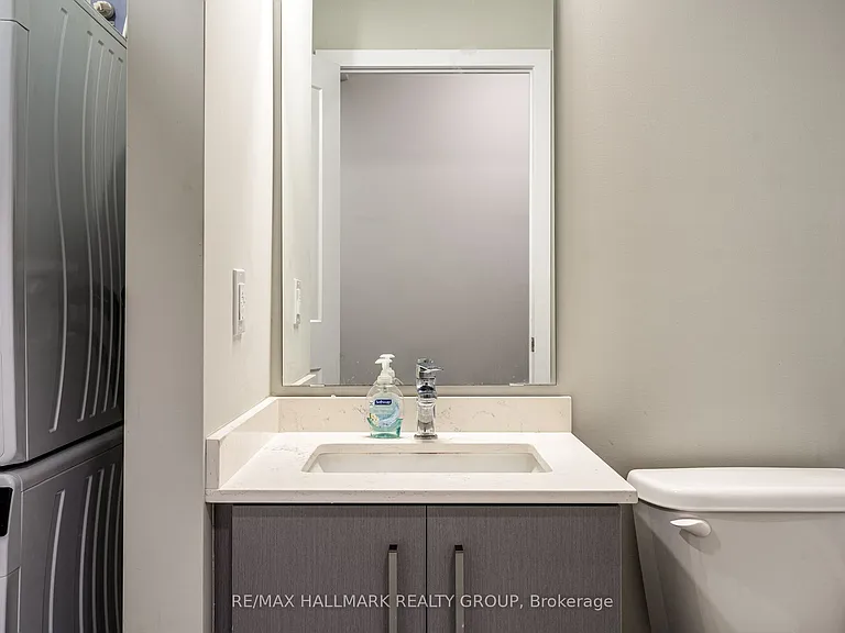 15 Queen St S #1006 — Photo 19