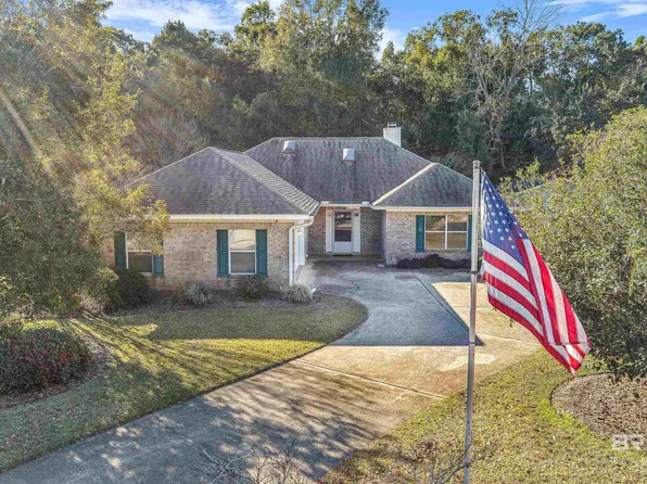 20625 Lowry Dr, Fairhope, AL 36532