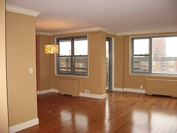 2nd image of 70-25 Yellowstone Blvd APT 22Y