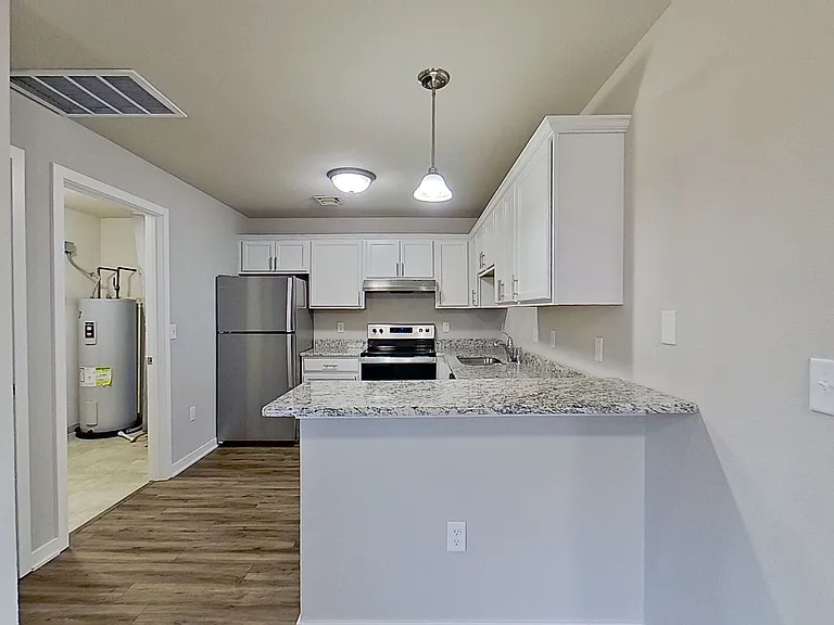 N168W21860 Main St #32 — Photo 1