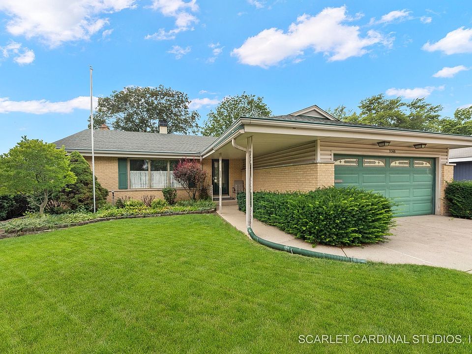 1st image of 1046 S Villa Ave