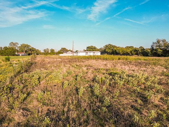 4th image of 3659 N Katy Rd
