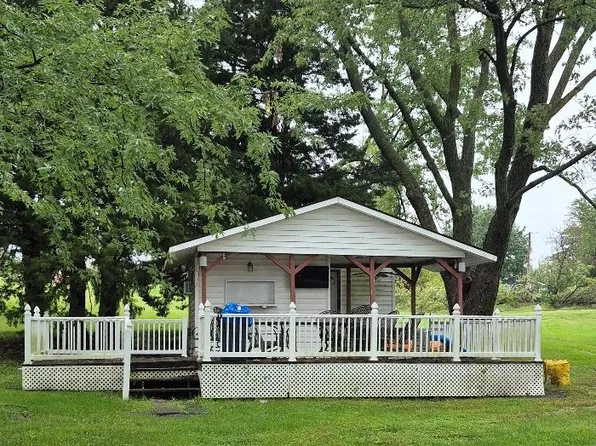 540 Lake Viking Ter, Gallatin, MO 64640