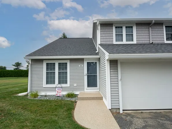 111 Chapin Greene Dr #111, Ludlow, MA 01056