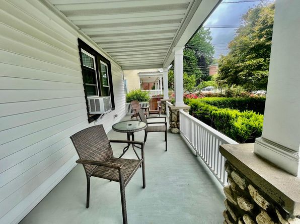 (undisclosed Address)