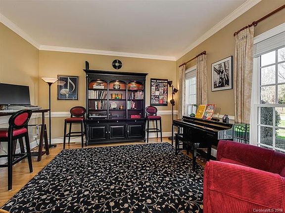 4th image of 6331 County Donegal Ct