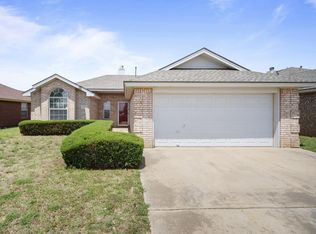 2204 97th St, Lubbock, TX 79423