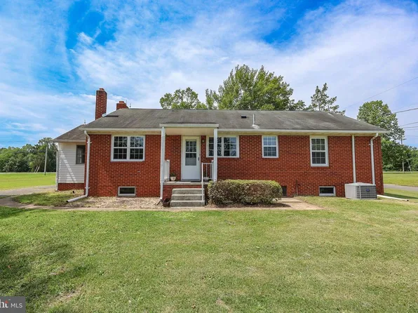 26856 Three Notch Rd, Mechanicsville, MD 20659