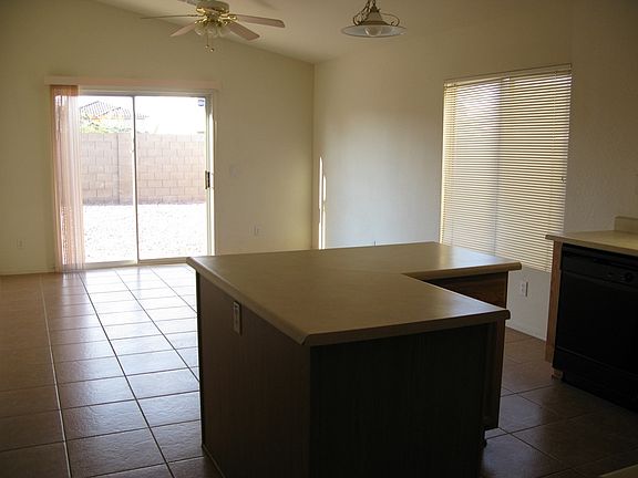 Kitchen2