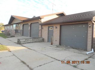 9701 Chandler Ave, Sturtevant, WI 53177