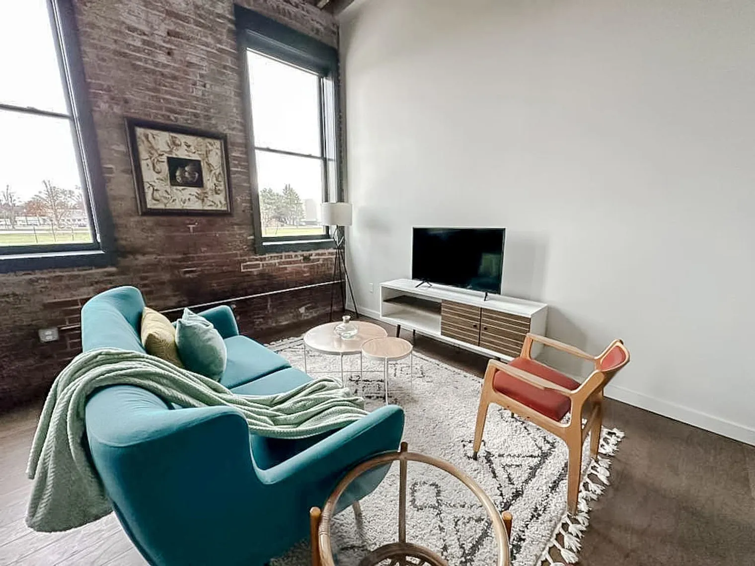 1 bed, 1.0 bath, $1,811 — Photo 4