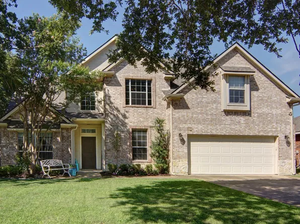 508 Laurelwood Rd, Burleson, TX 76028