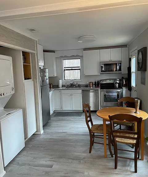 198 Forsythia Ct #A — Photo 6