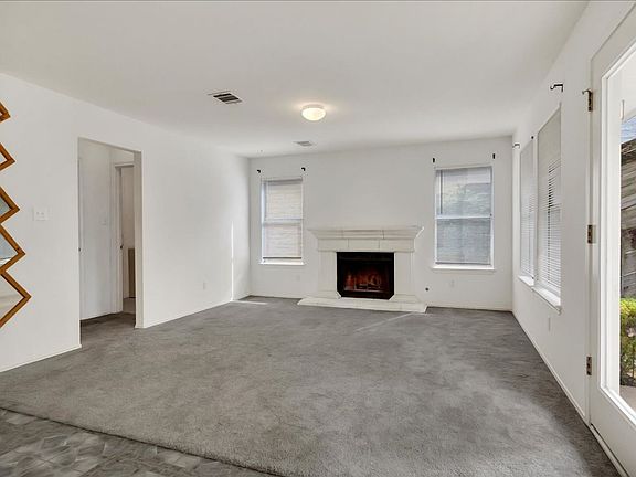 4th image of 13520 Bolivia Dr
