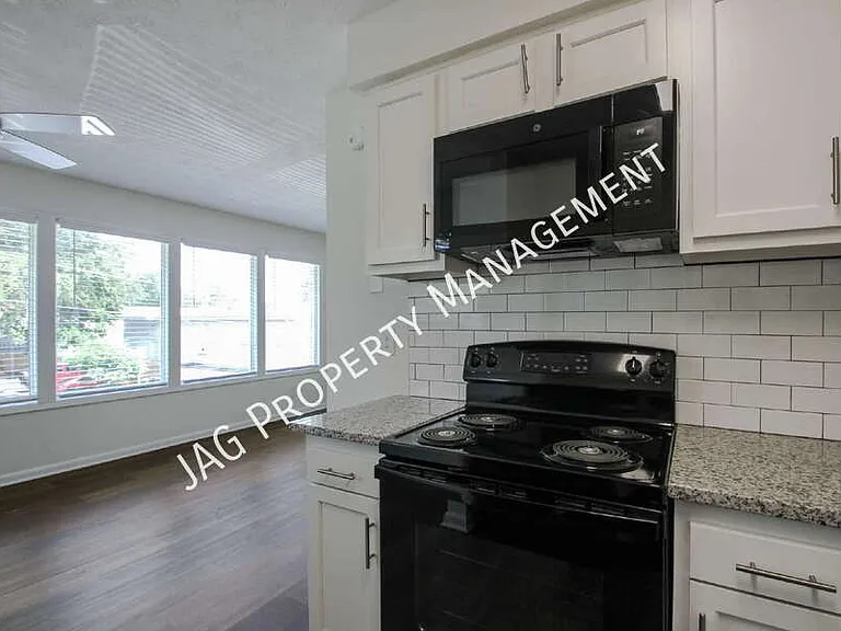 1436 Berrier St #2 — Photo 13