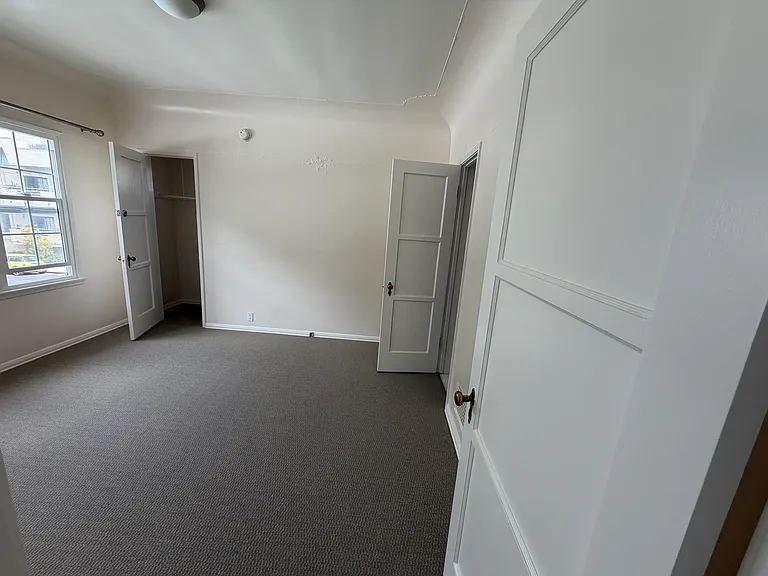 103 S Harper Ave #103 — Photo 7