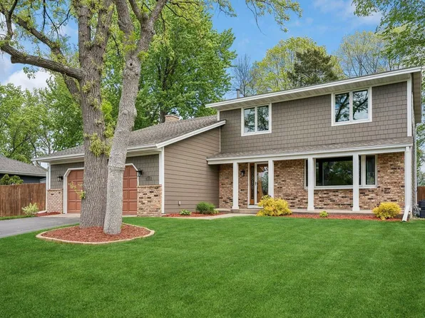 10119 Humboldt Ave S, Bloomington, MN 55431