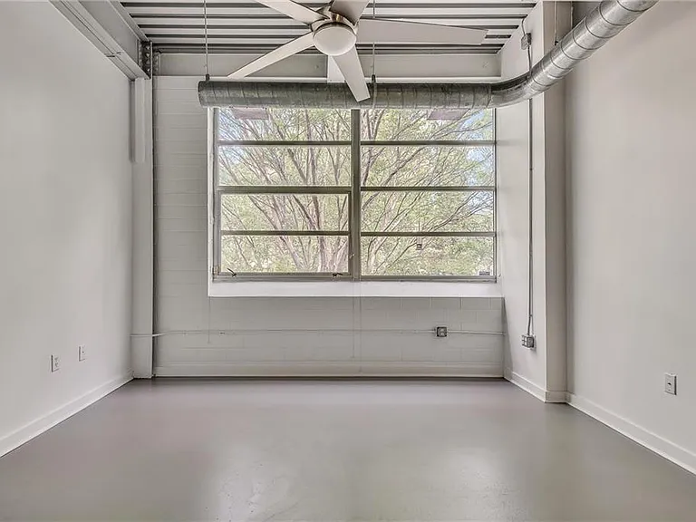 400 Village Pkwy NE #202 — Photo 24