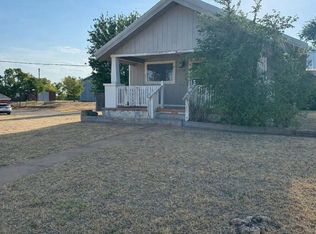 201 S 9th St, Cheyenne, OK 73628