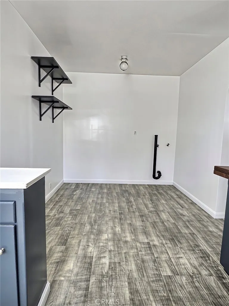 3 bed, 1495 sqft, $3,350 — Photo 3