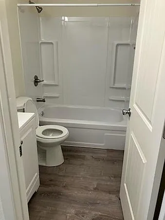 2700 SE Courtney Ave — Photo 6