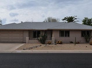 16034 N Lakeforest Dr, Sun City, AZ 85351