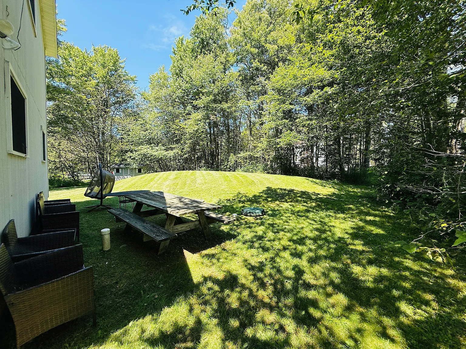 4 bed, 1314 sqft, $2,400 — Photo 4