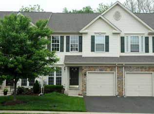840 Geranium Dr, Warrington, PA 18976