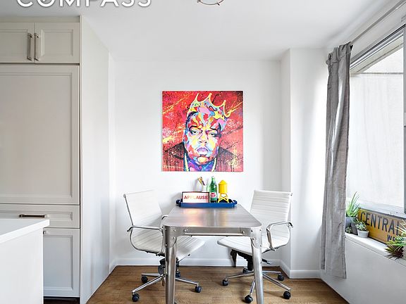 5th image of 95 W 95th St APT 4A