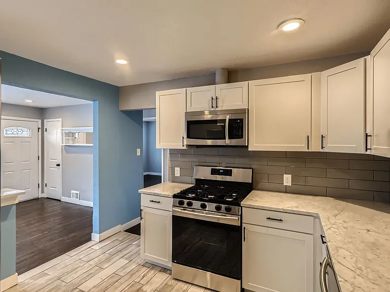 1314 S Meade St — Photo 2