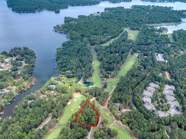 105 Camelrest Ln, Eatonton, GA 31024