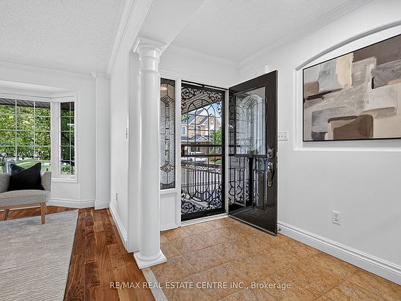 5th image of 1667 Dempsey Cres