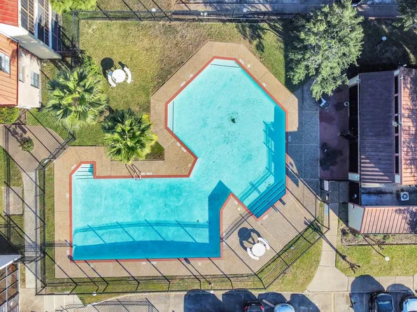 10110 Forum West Dr APT 237, Houston, TX 77036