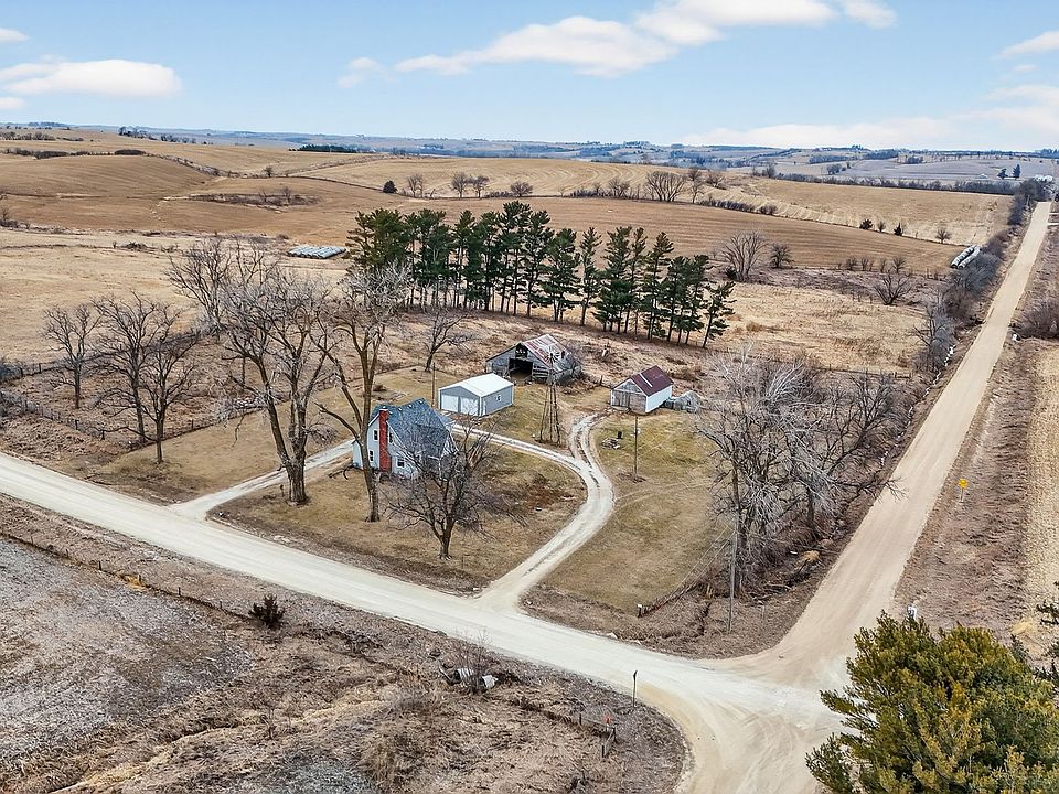 1st image of 1995 Maple Ave