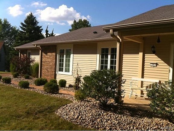 3rd image of 5 Parkrose Ct