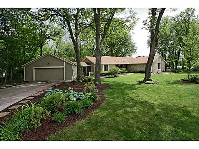 10305 Stormhaven Way photo 1