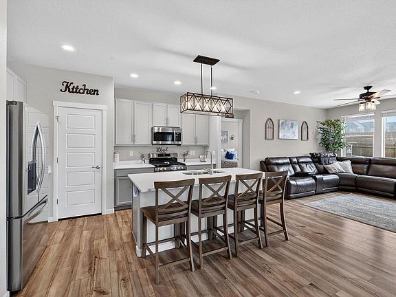 4th image of 113 Jacobs Way