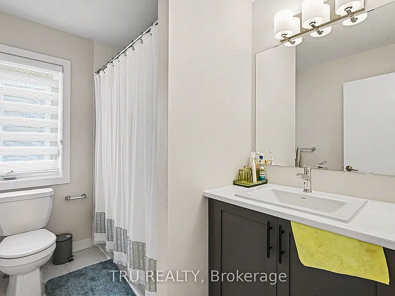 748 Eminence St — Photo 20