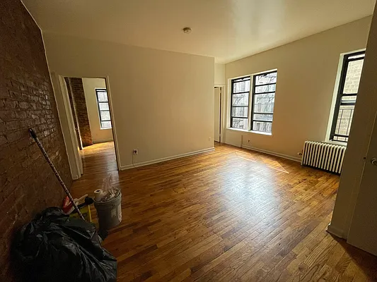 Rented by Best Apartments North Inc | media 25