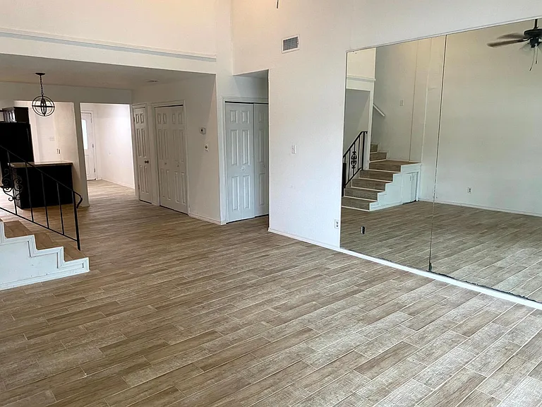 149 Santa Ana Ave #149 — Photo 15