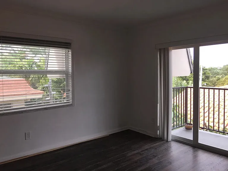 6815 Edgewater Dr #301 — Photo 6