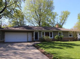1206 Janice St, Holland, MI 49423