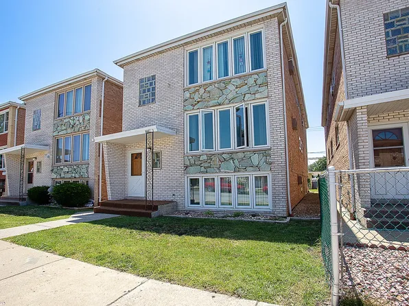 4441 W 55th St APT 2, Chicago, IL 60632