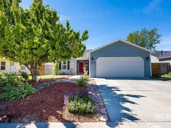 3200 Arcadian Dr, Caldwell, ID 83605