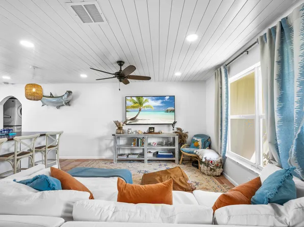 1612 Venus Avenue Avenue, Jupiter, FL 33469