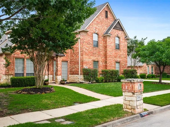 7816 Shady Oaks Dr, North Richland Hills, TX 76182
