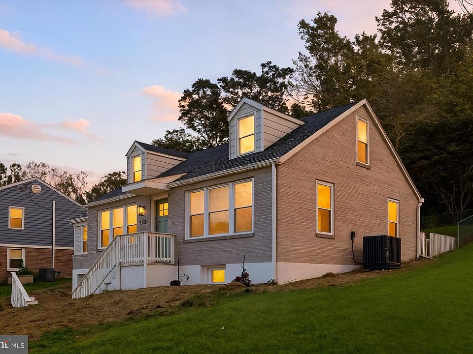 1st image of 2105 Stringtown Rd