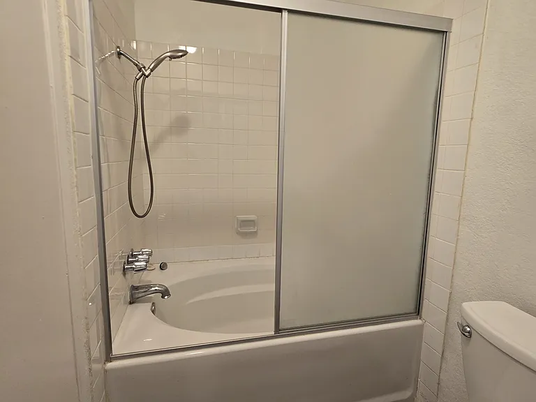 9047 Langdon Ave #15 — Photo 17