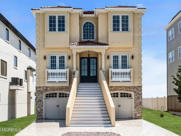 657 Bayview Drive, Toms River, NJ 08753